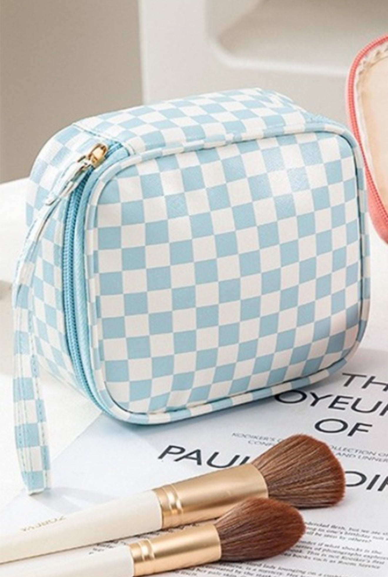 Checkered Cosmetic Makeup Travel Case (blue)