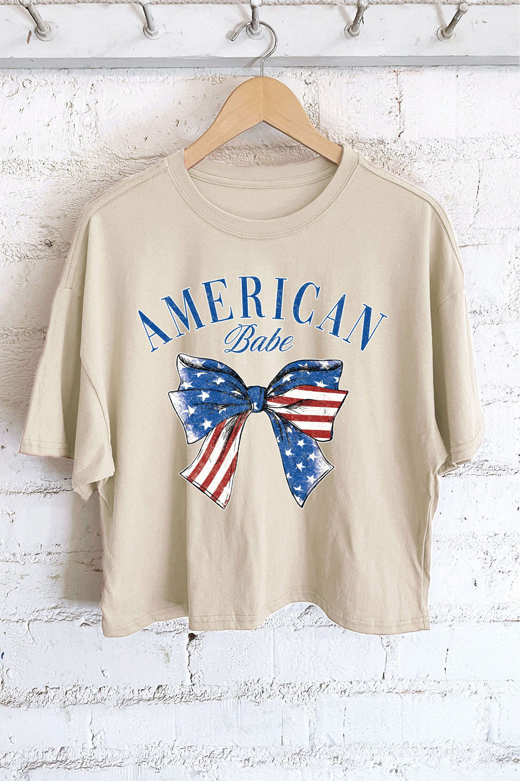 "American Babe" (long crop) khaki t-shirt