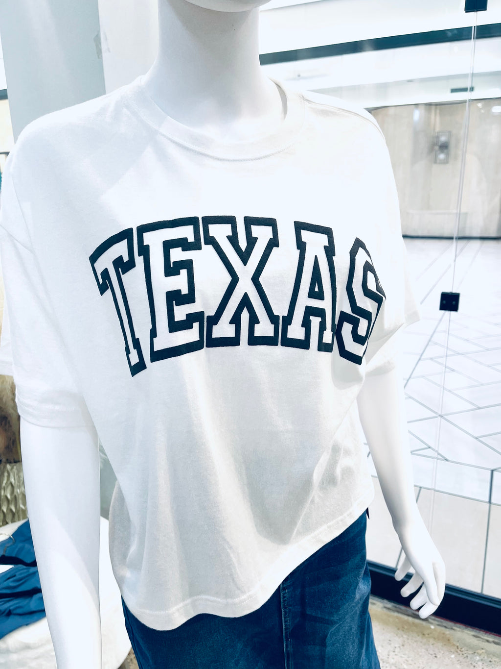 "TEXAS" long crop (white) t-shirt