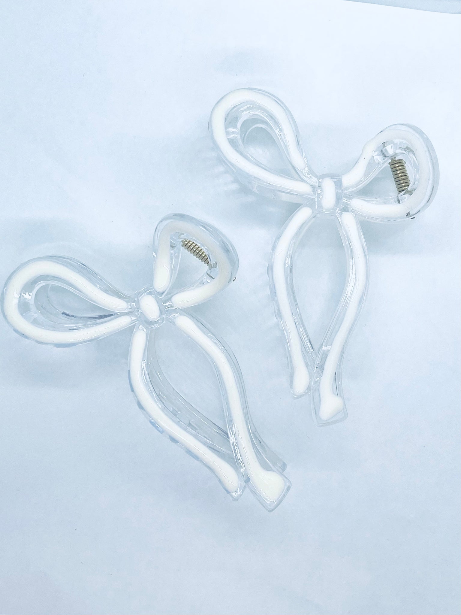 “Bow Era”(white/clear)  claw clip collection