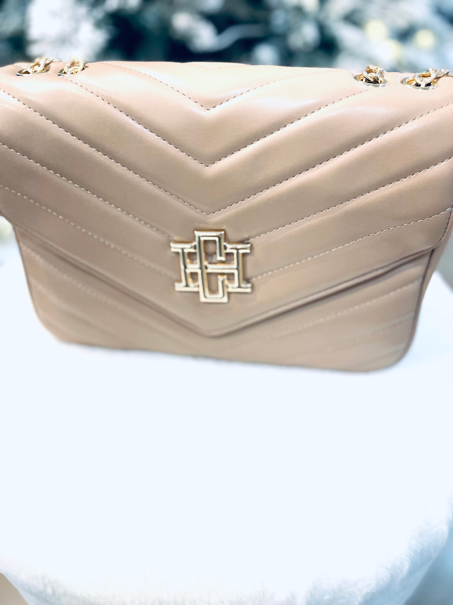 "Mia" (latte) Caroline Hill purse