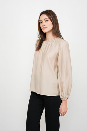 "Simplify Life" (shell tan) top