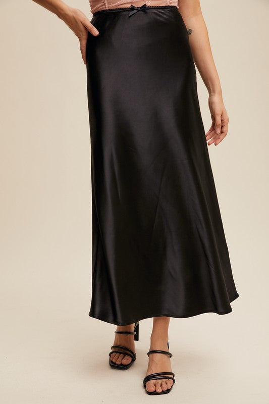 "Fall For The Feel" (black) skirt