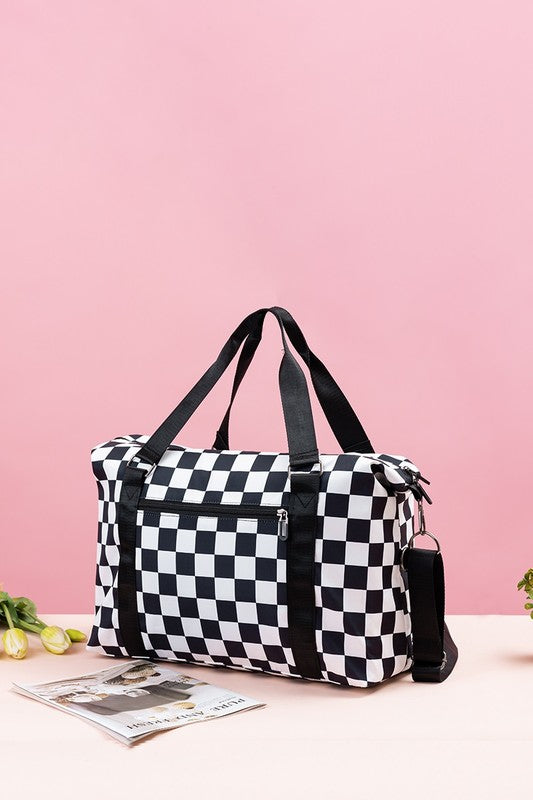 Checking out (Travel Bag)