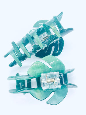 “Tropical Travels” claw clip