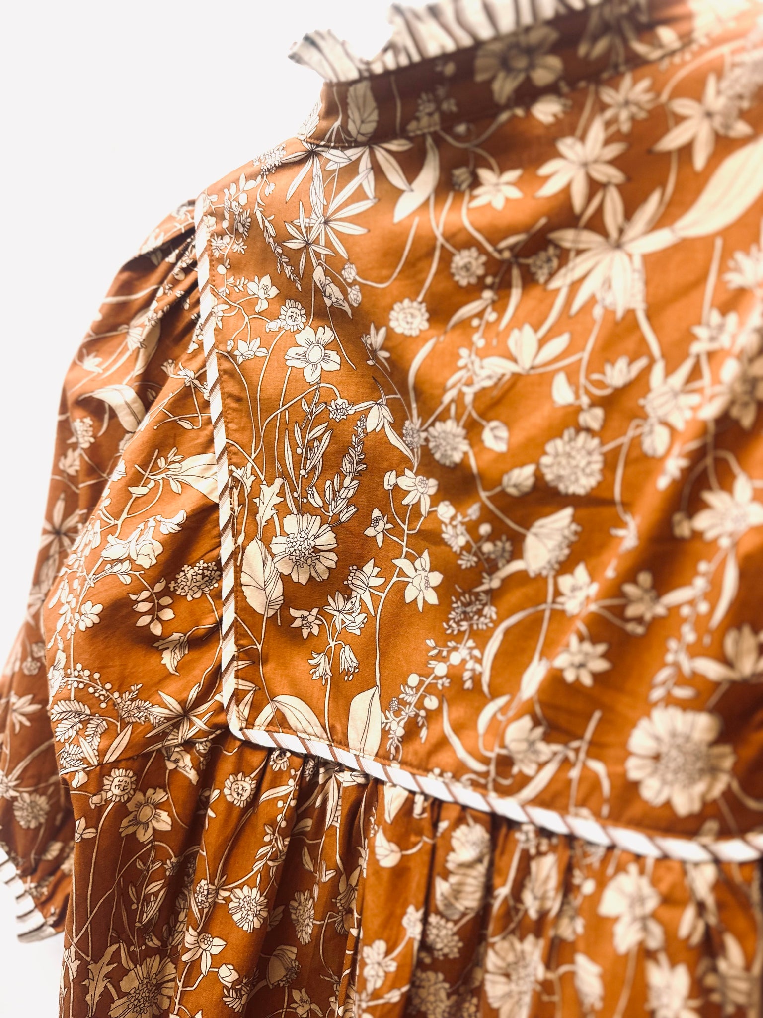 “Vintage Garden” (rust) top