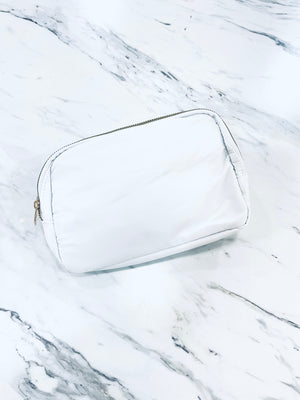 "On The Go" (white) crossbody