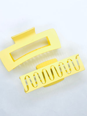“Hair Needs” (yellow) claw clip