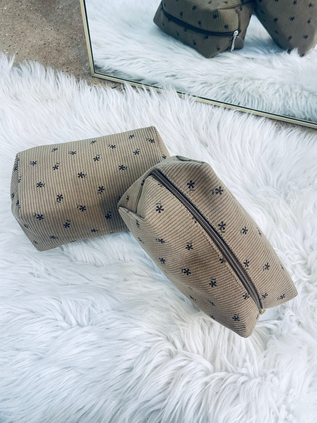 "Rustic Charm" cosmetic