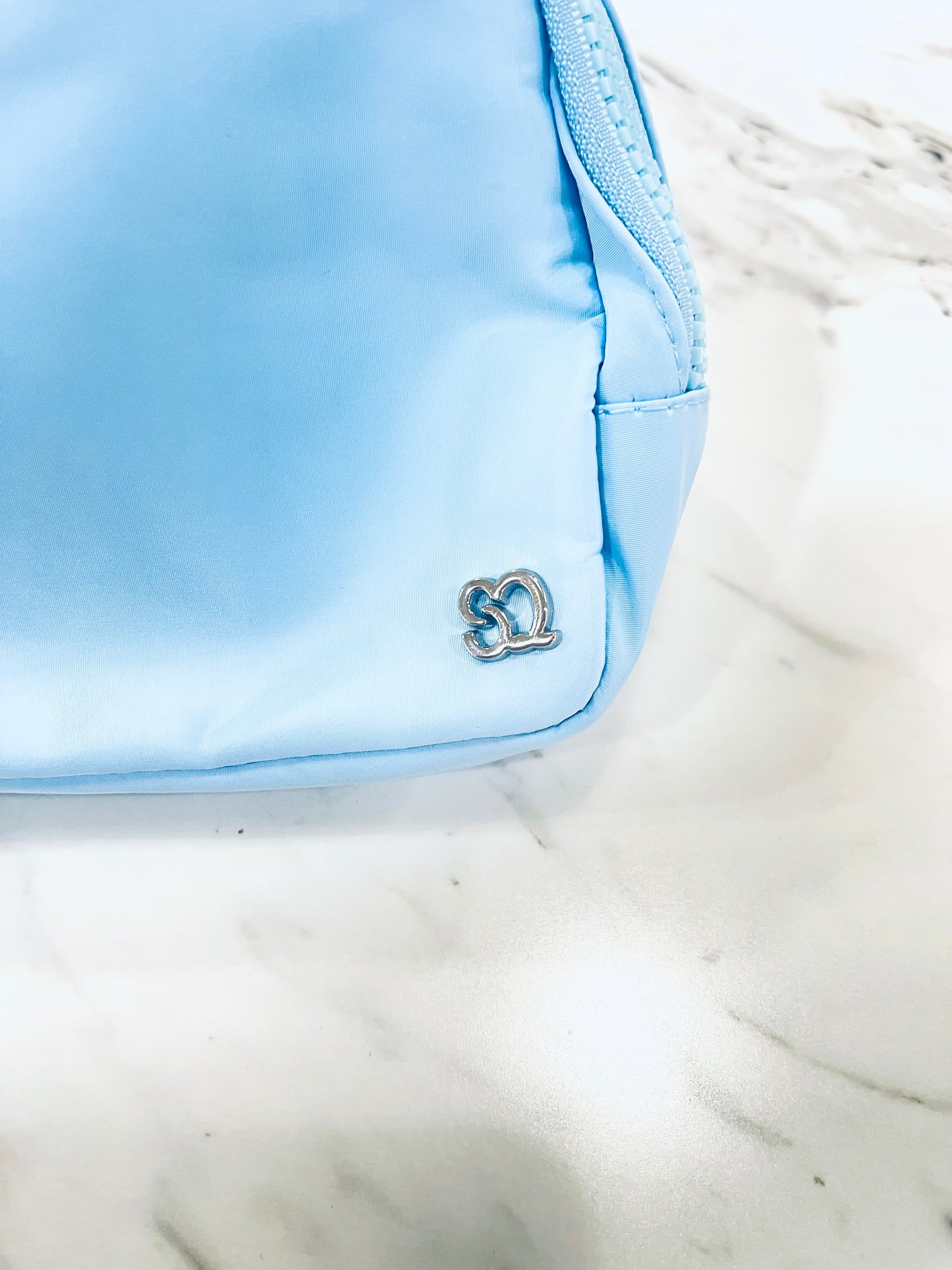 "Weekend Crossbody" (blue) purse