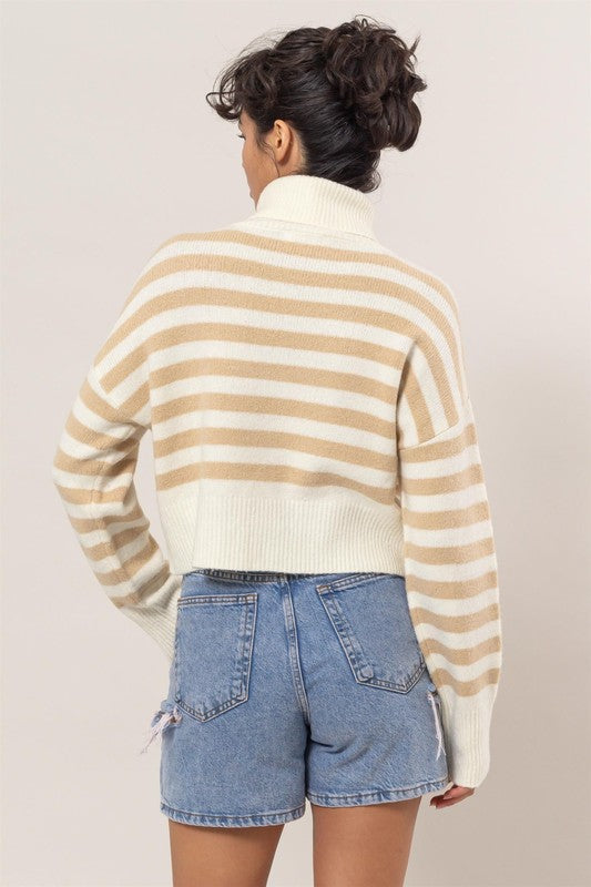 "Stroll in New York" (Tan & Cream) Sweater