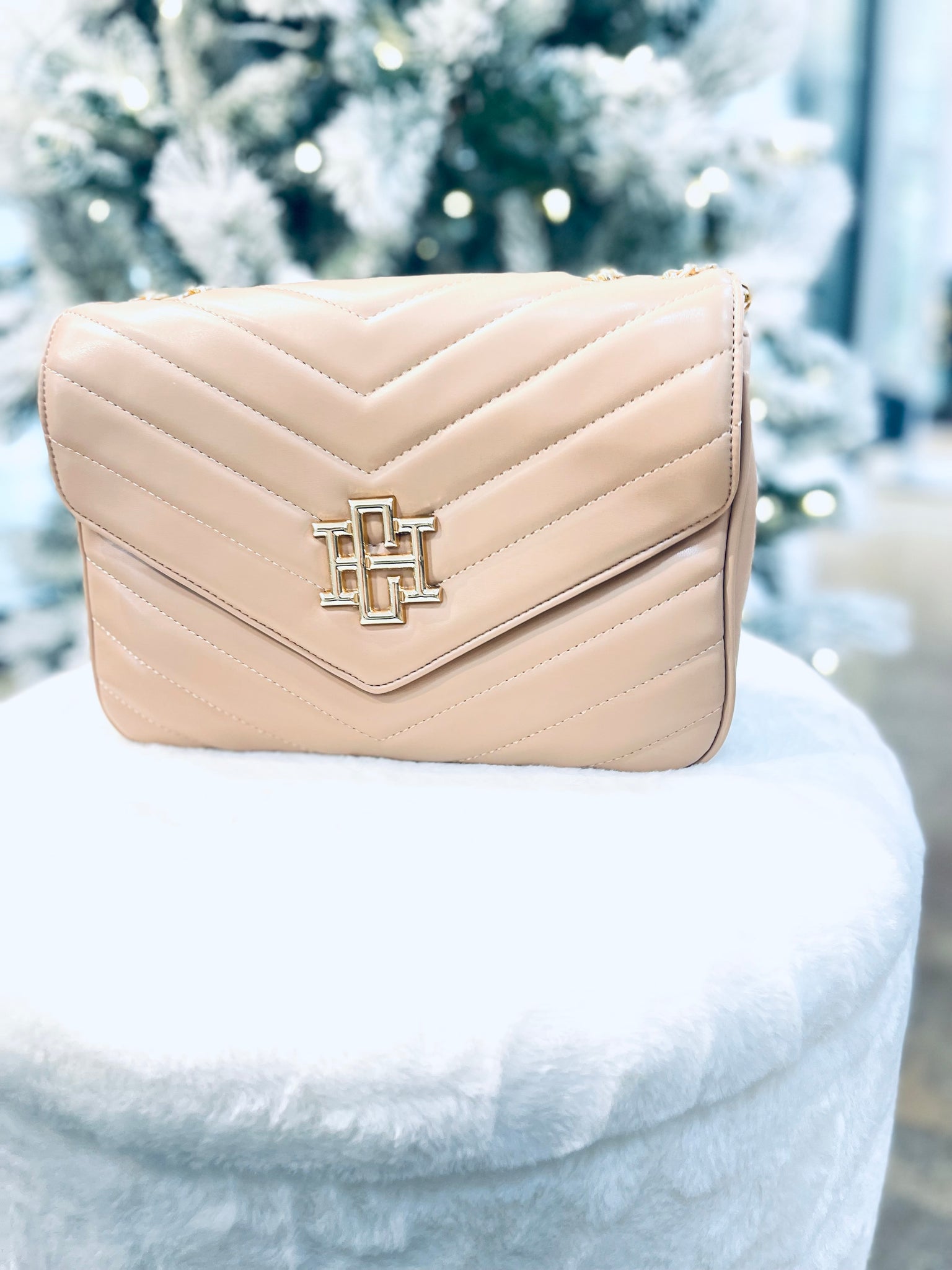 "Mia" (latte) Caroline Hill purse