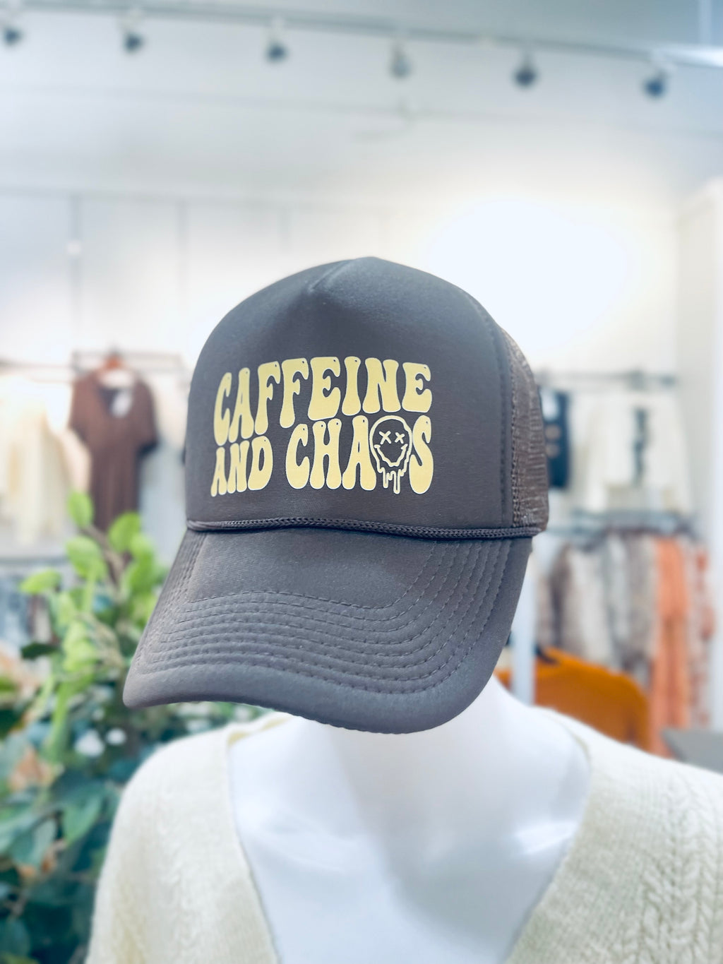 "Coffee And Chaos"hat