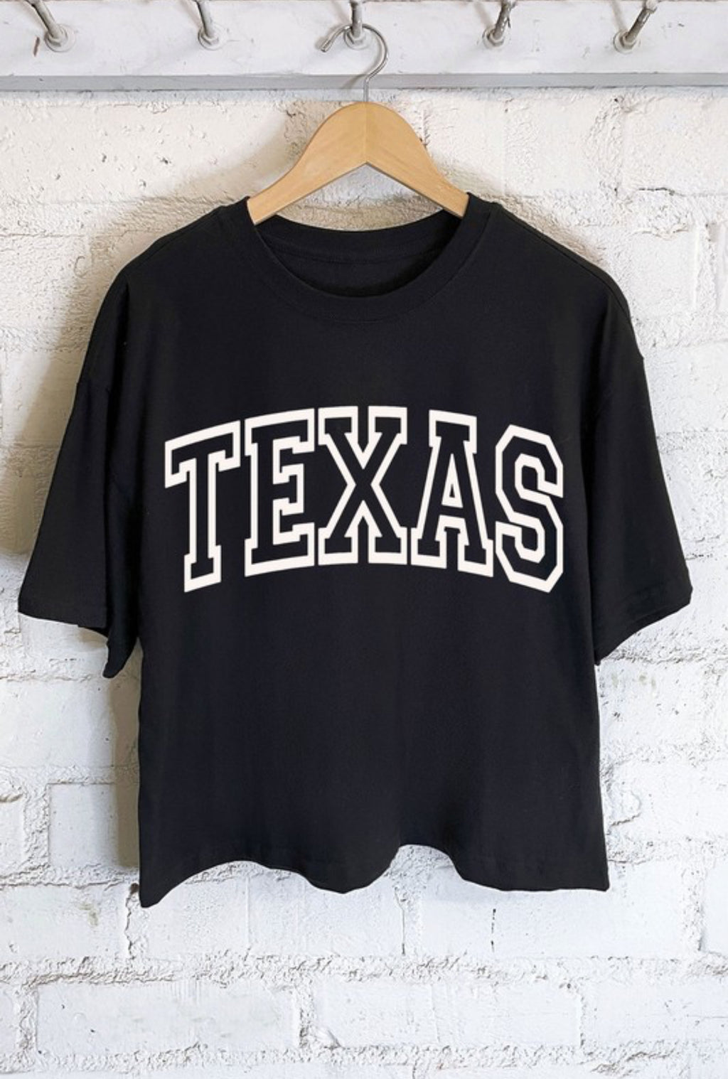 "TEXAS" long crop (black) t-shirt