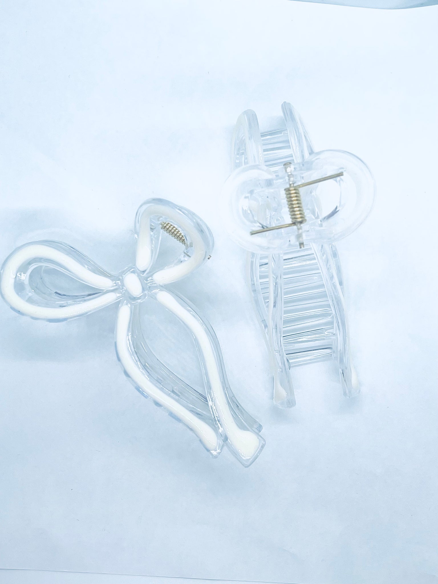 “Bow Era”(white/clear)  claw clip collection