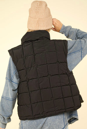 "Cozy Winter" (black) puffer vest