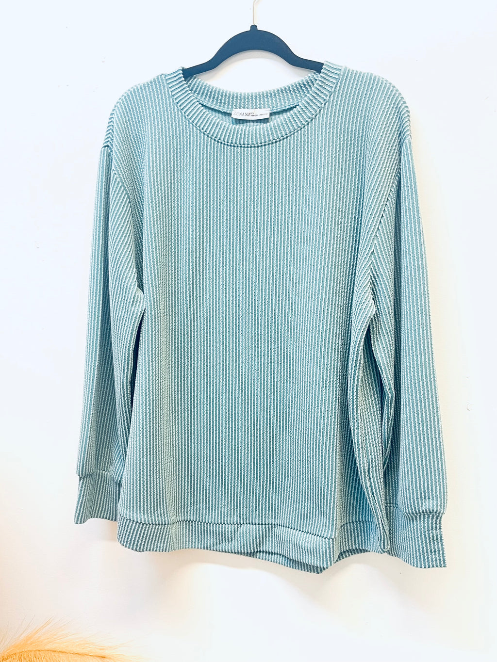 "Cozy Curve Appeal" (jade) top