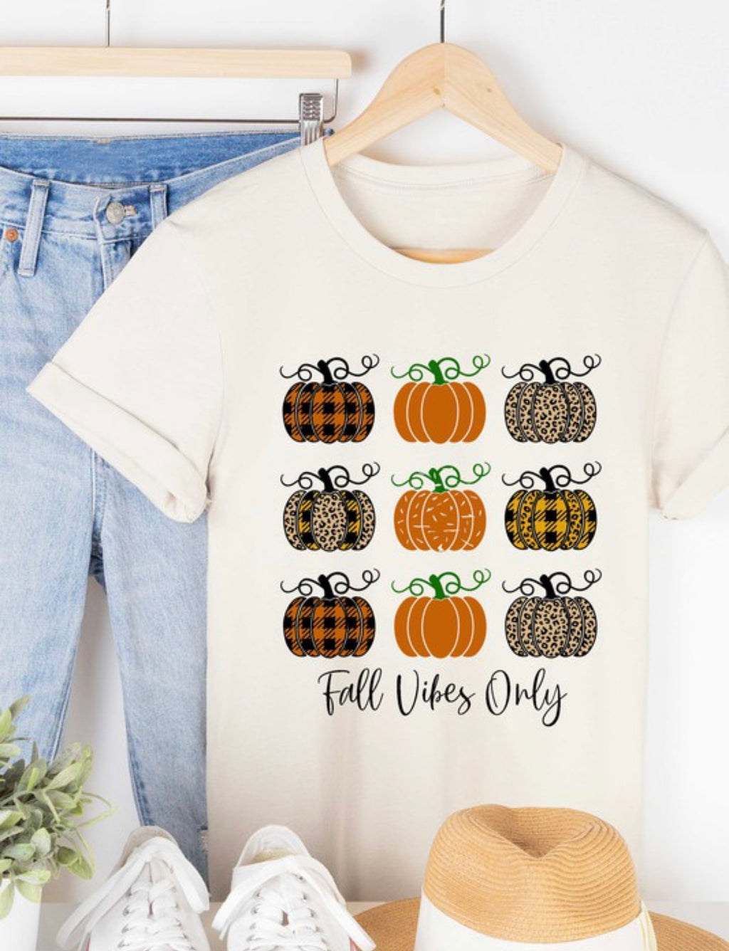 "Fall Vibes Only" plus t-shirt