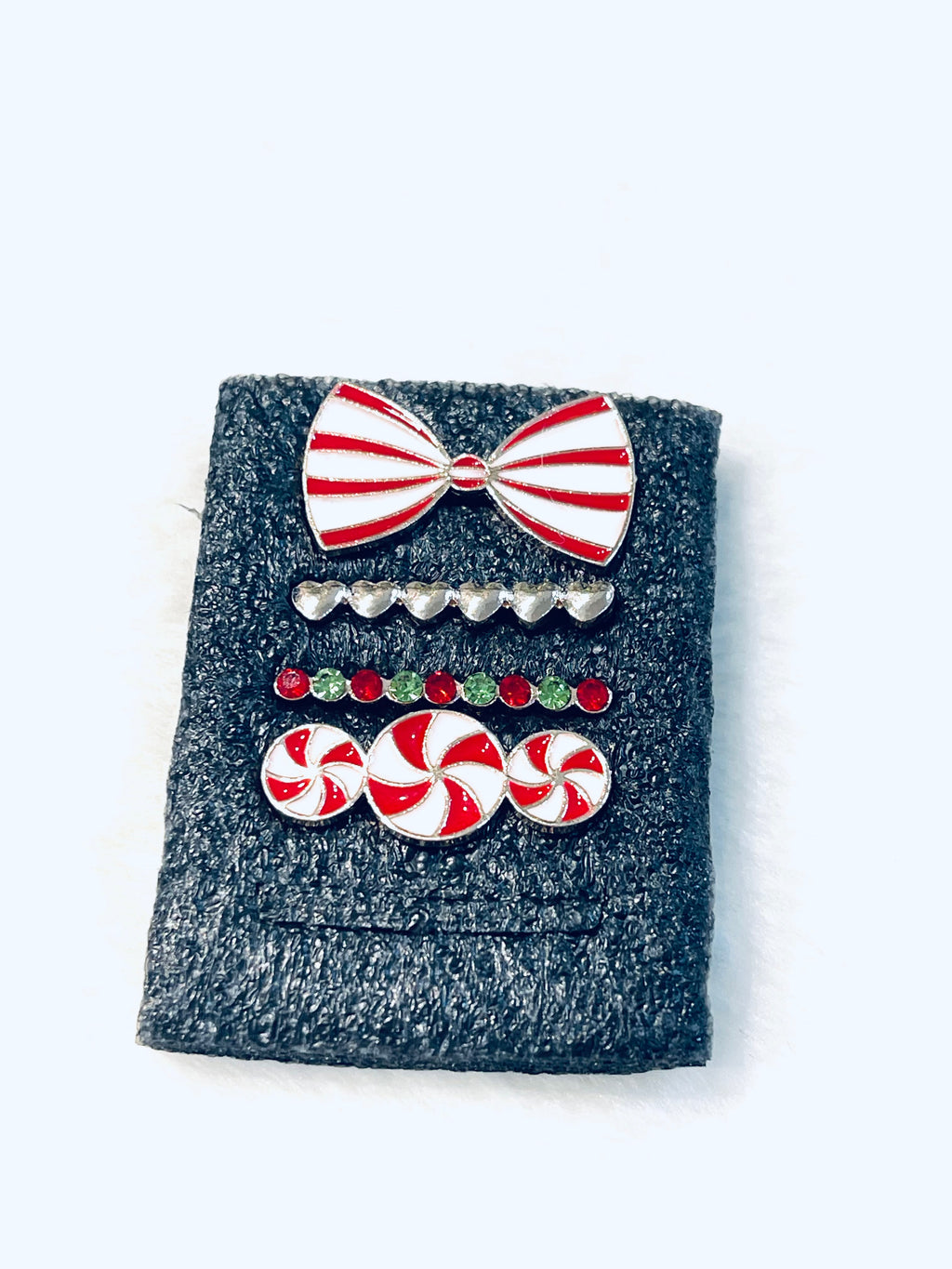 "Peppermint Bow Holiday Charm Set"