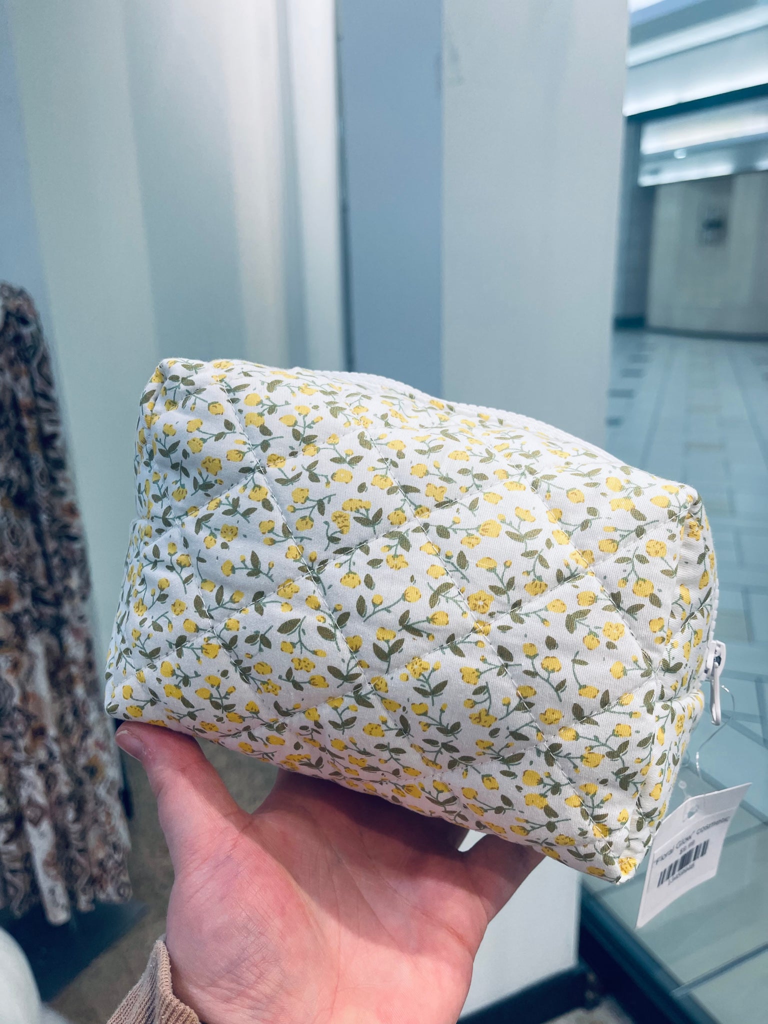 "Floral Glow" cosmetic