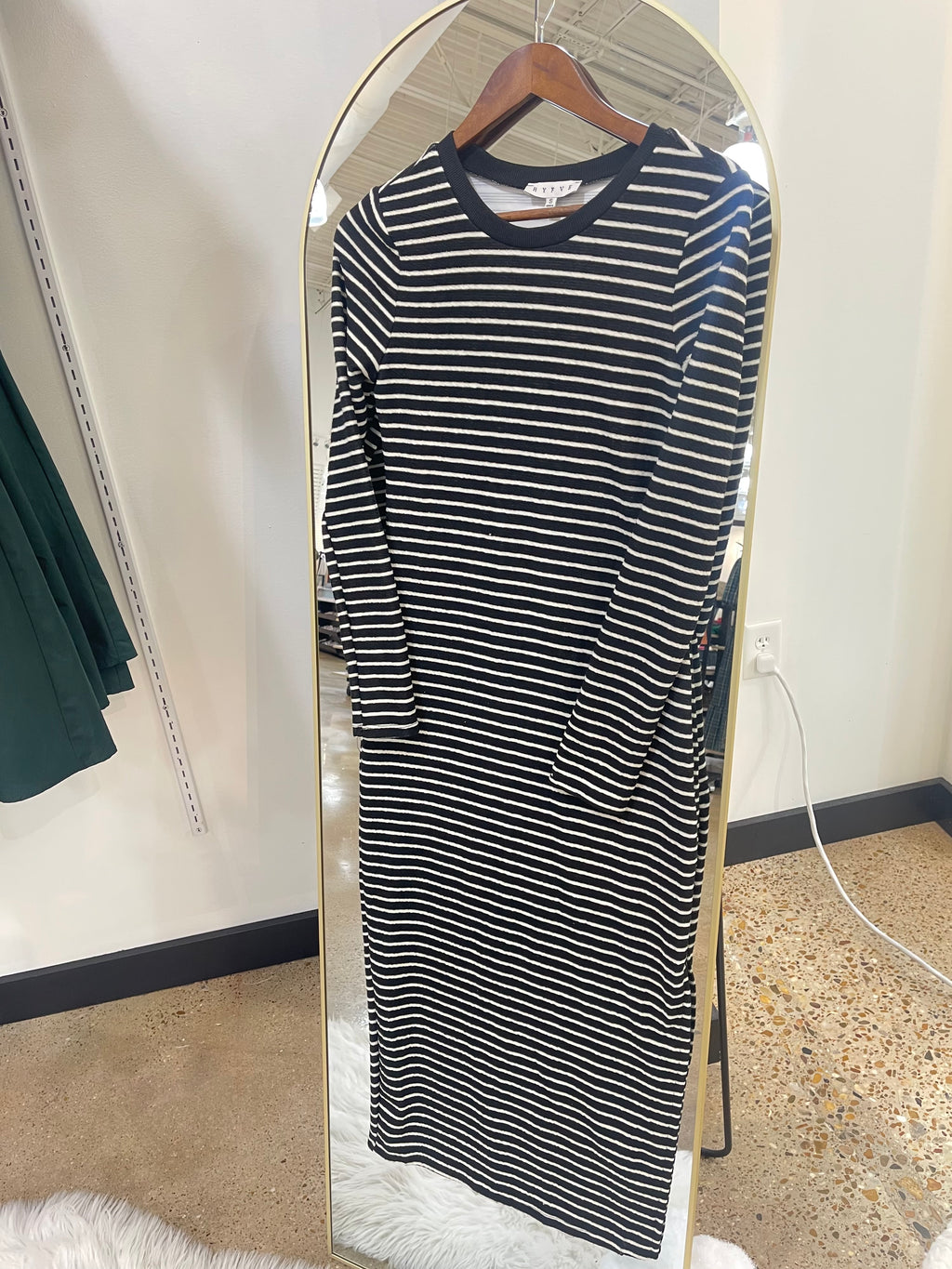 "Laid back Lines"(black) dress