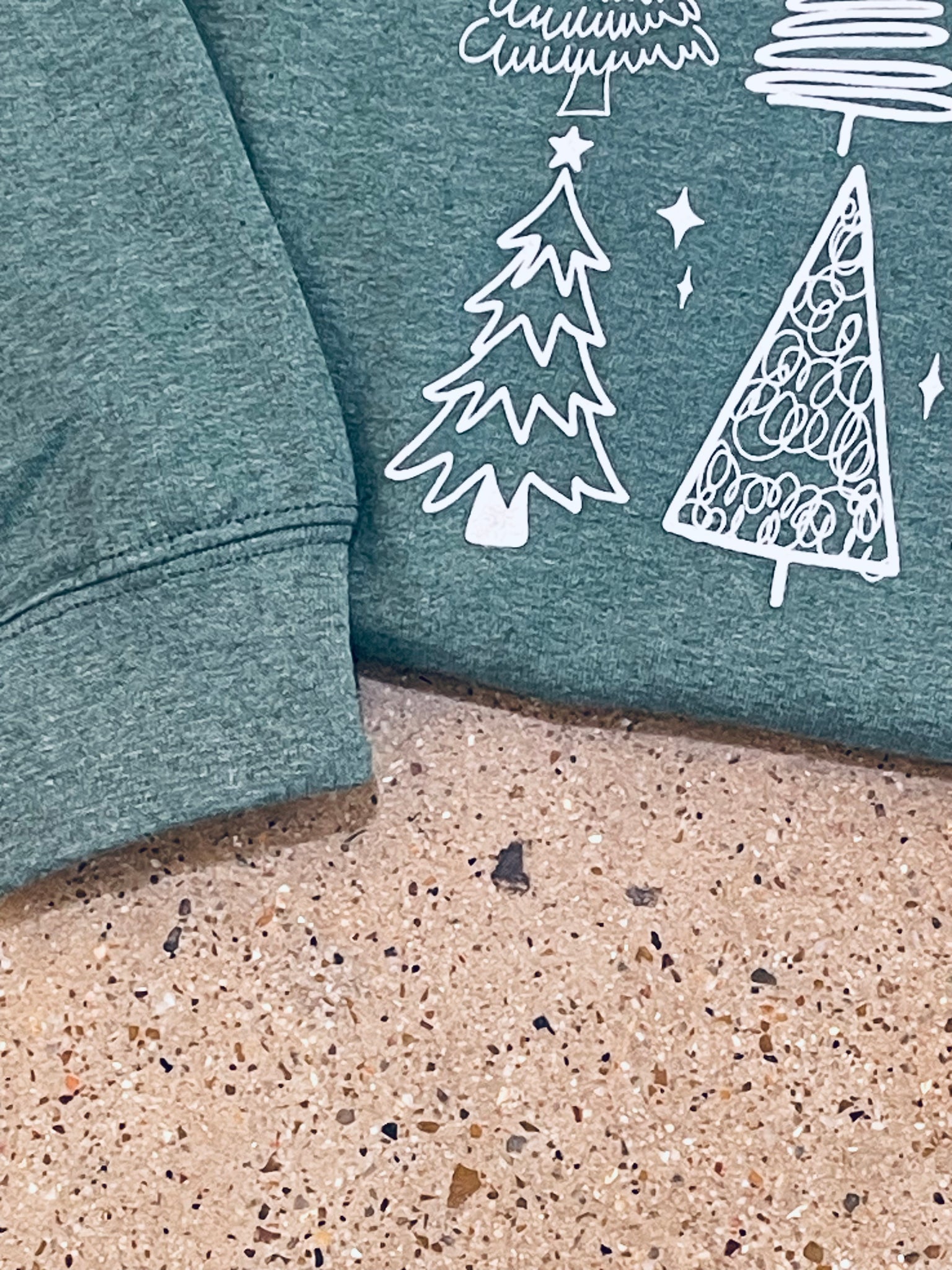 "Evergreen Dreams"sweatshirt