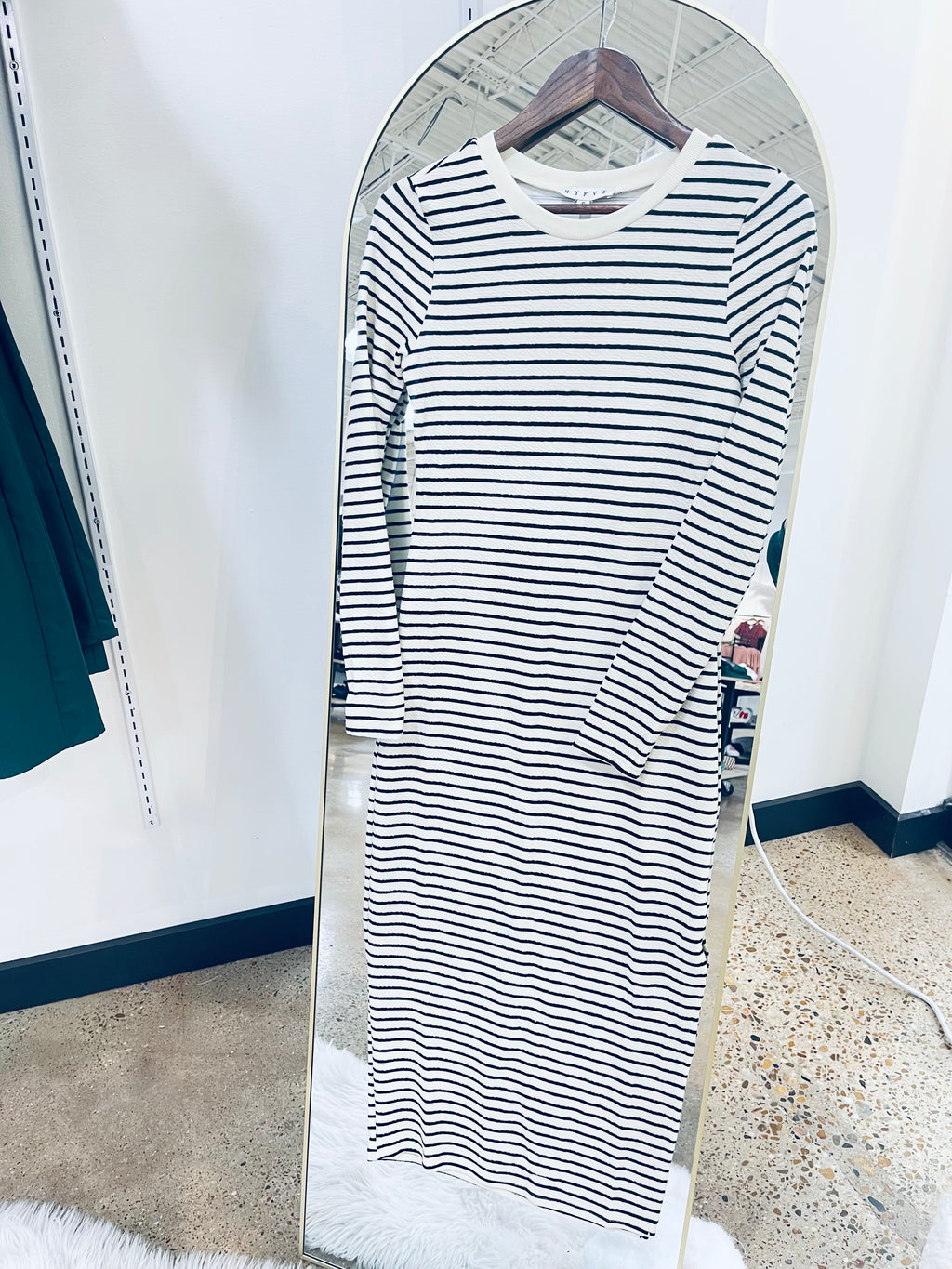 "Laid back Lines"(cream) dress