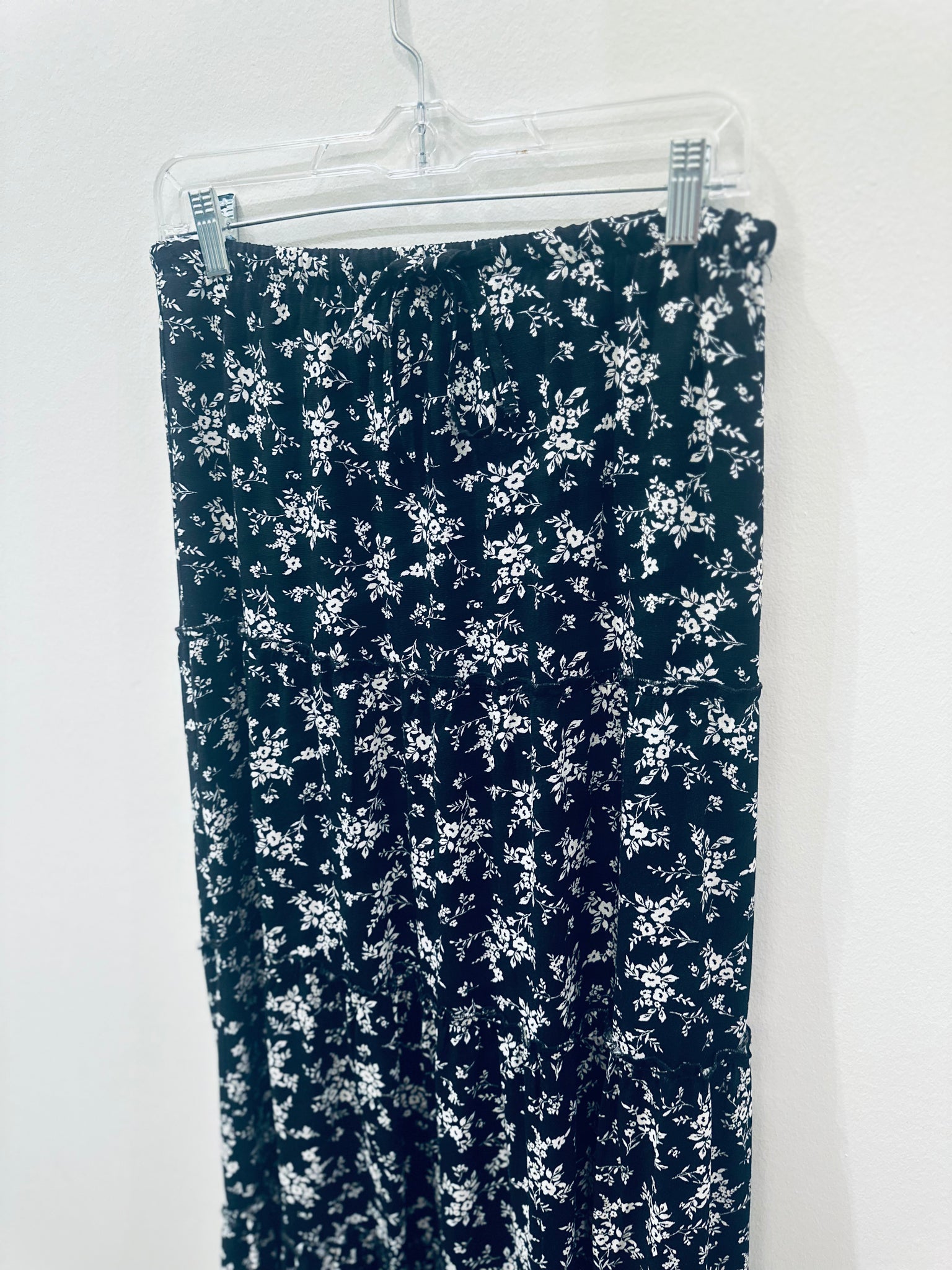 "Garden Whirl" (black) skirt