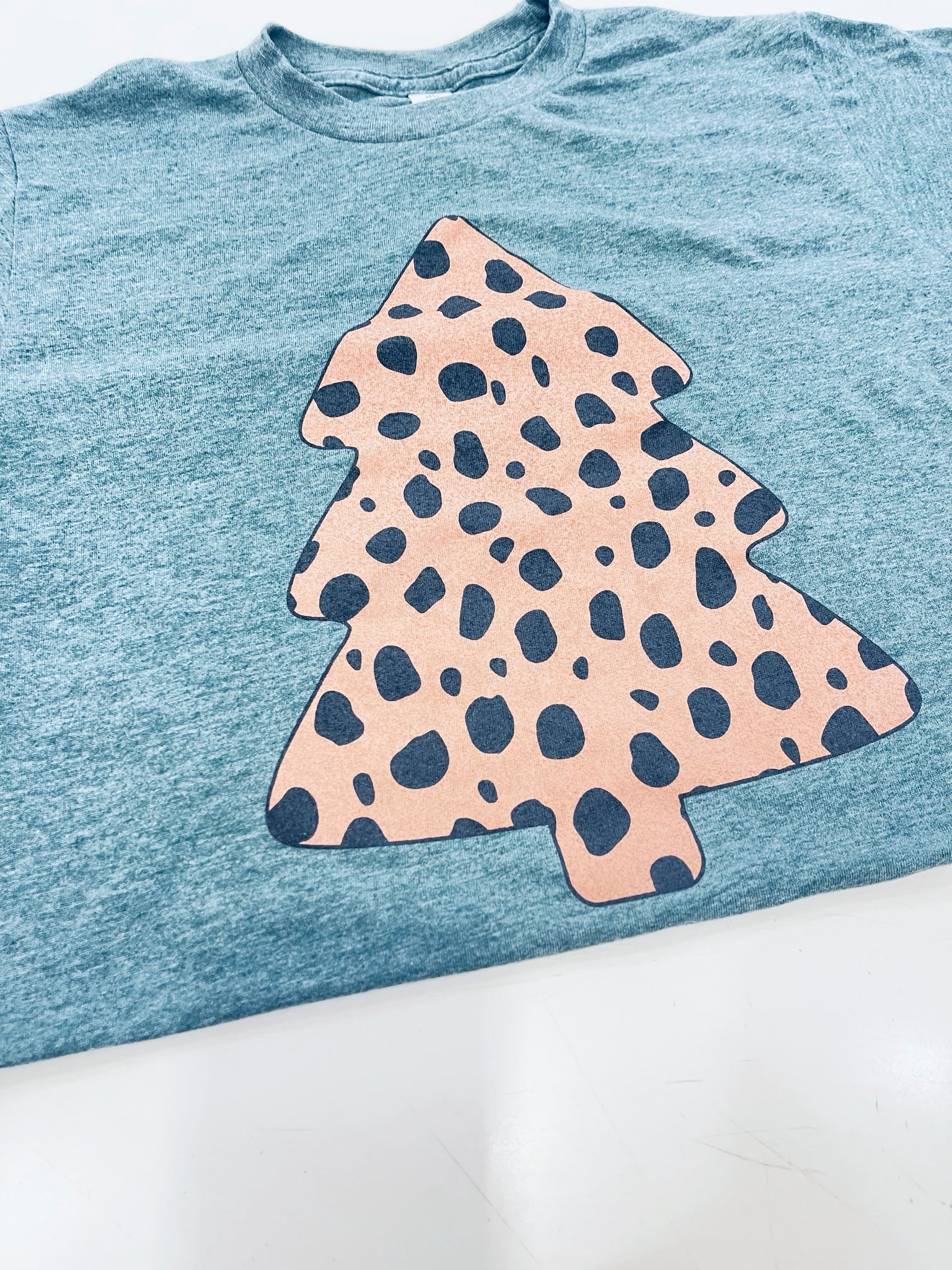 "Leopard Christmas" shirt