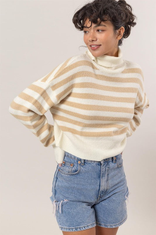 "Stroll in New York" (Tan & Cream) Sweater