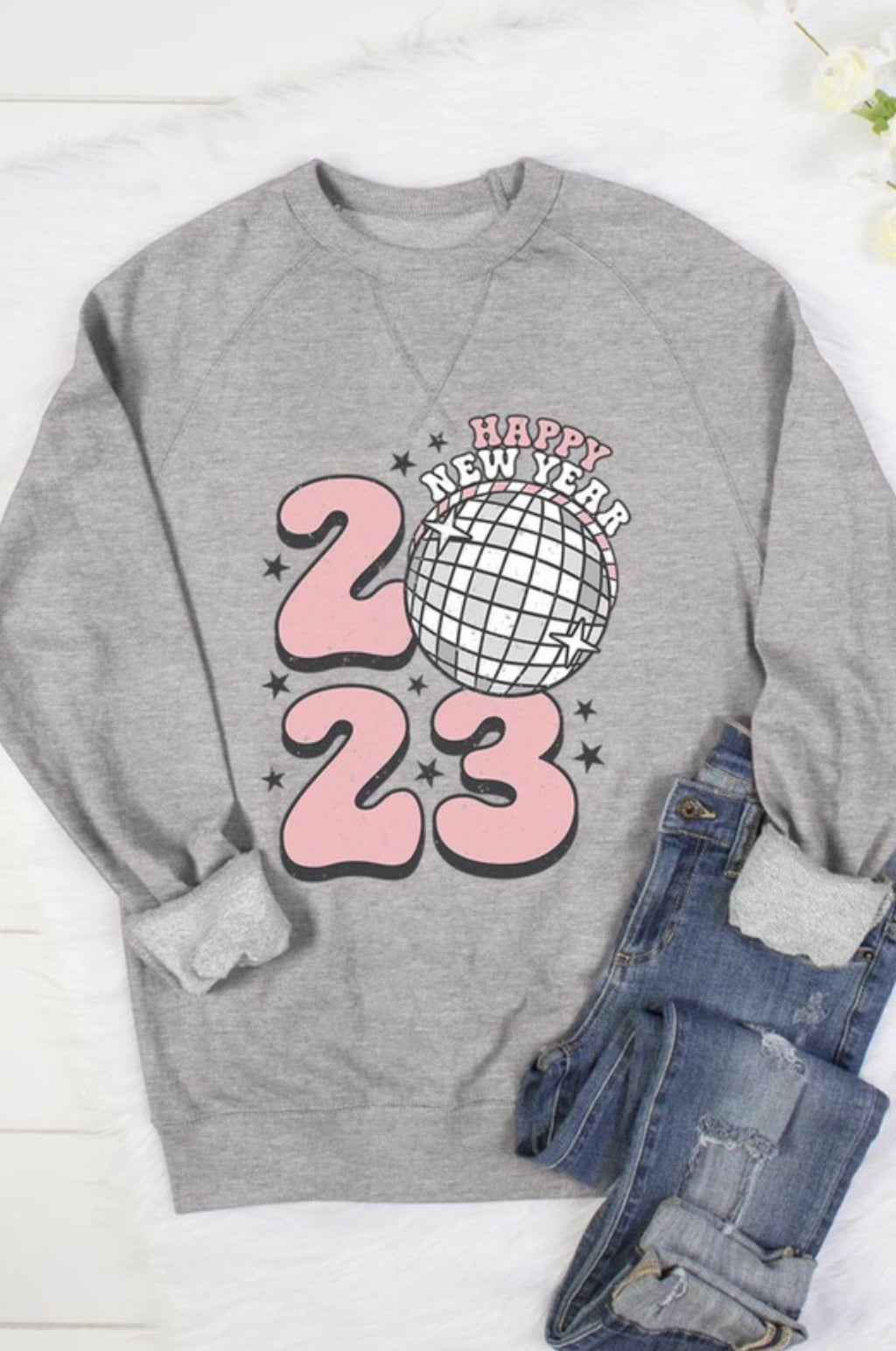 “2023 New Year” plus sweatshirt