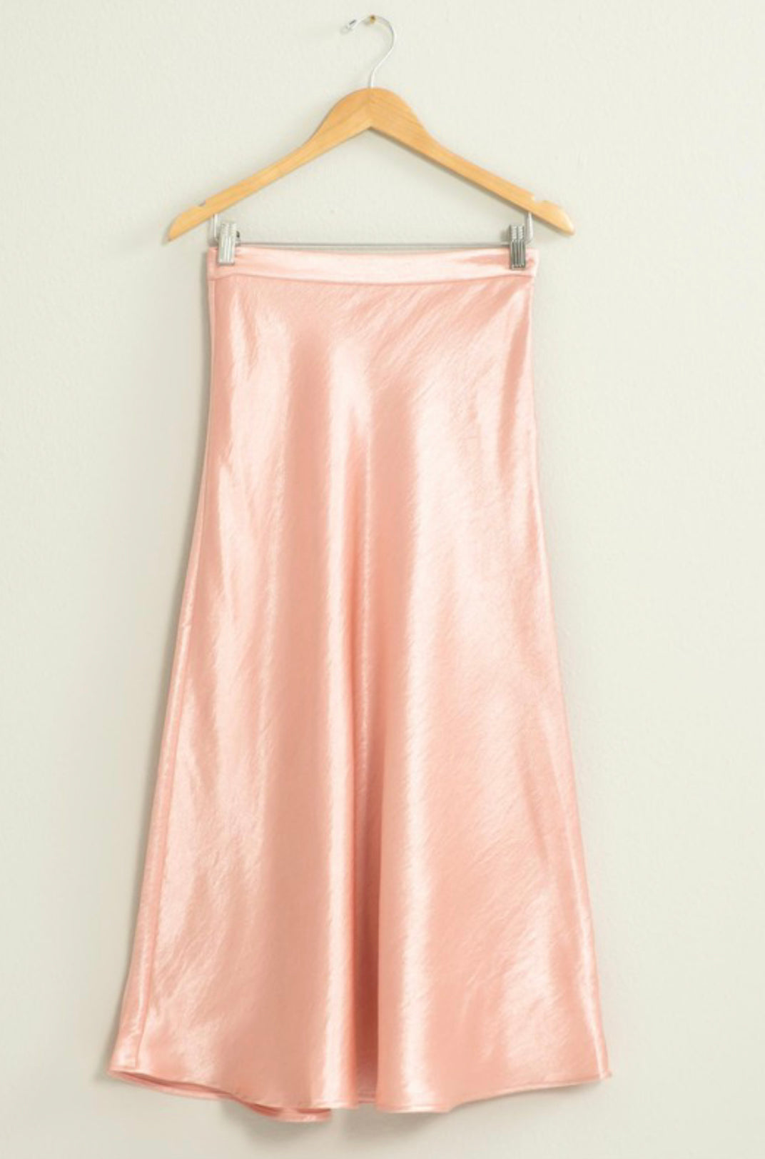 “Satin In Spring” skirt collection