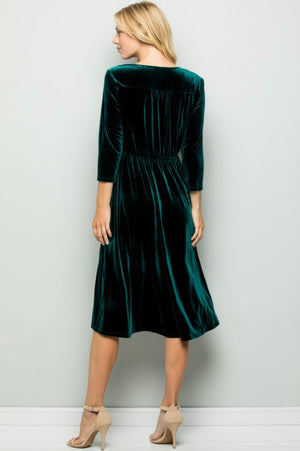 “Christmas Cheer” velvet dress collection