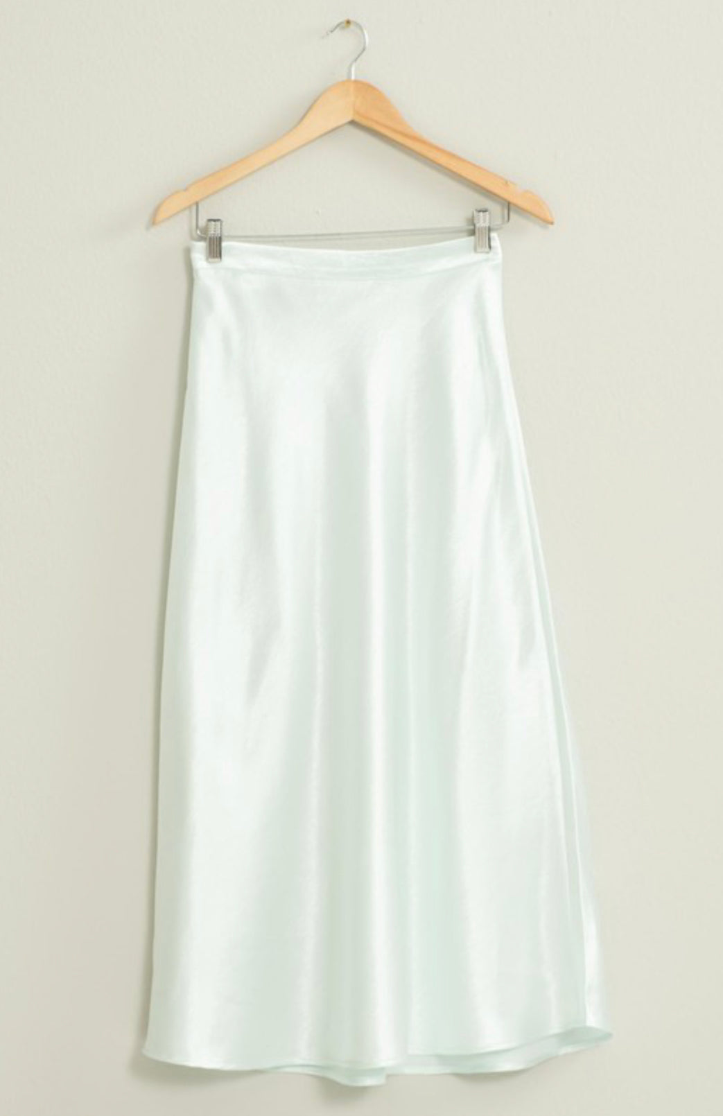 “Satin In Spring” skirt collection