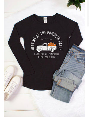 “Farm Fresh Pumpkins” top