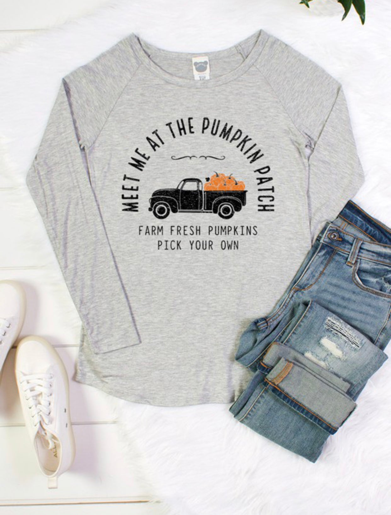 “Farm Fresh Pumpkins” top