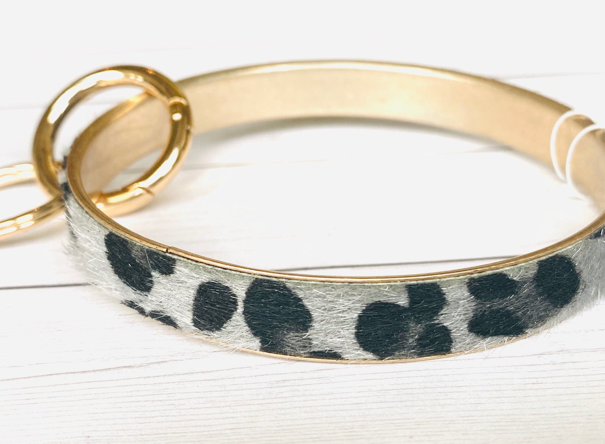 RESTOCKED!! “Gushing for Grey” o-ring bangle keychain